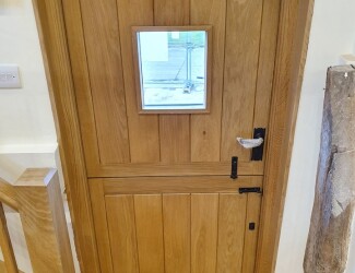 Oak Door JHV